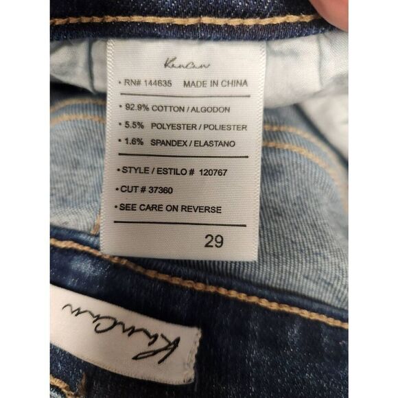 Kancan 29 high rise denim shorts. Measures approx 30 waist, 4 inseam and 11 rise - Picture 5 of 8